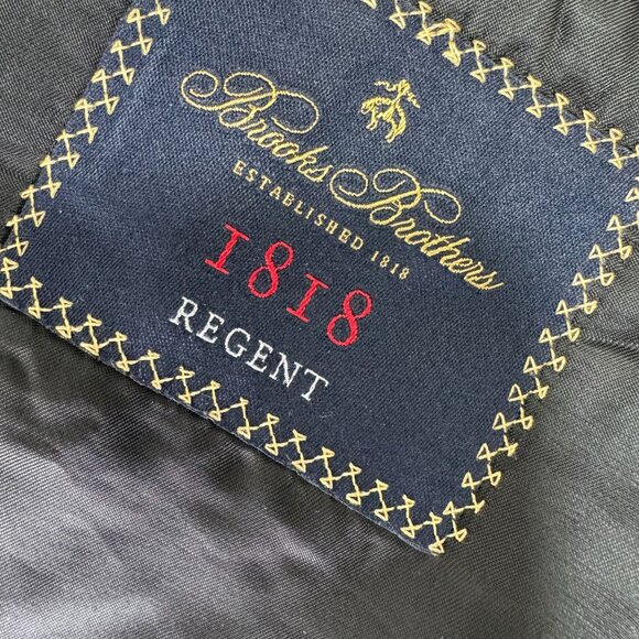 Brooks Brothers 1818 Regent Blazer 46L  Jacket Two Button USA Made *Holes* - Picture 3 of 15